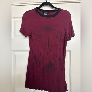 Hot Topic Burgundy and Black Short Sleeve Tee